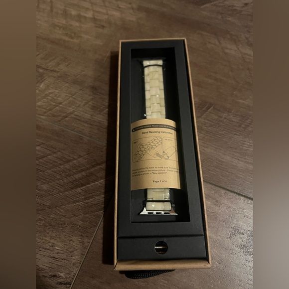 Quince Cellulose Acetate Apple Watch Band - Picture 2 of 6